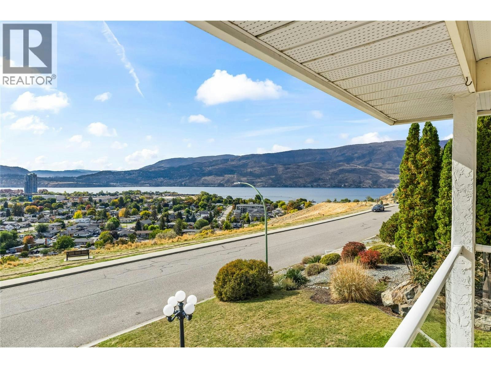 657 Royal View Drive, Kelowna, BC, V1Y 9K5 - 32