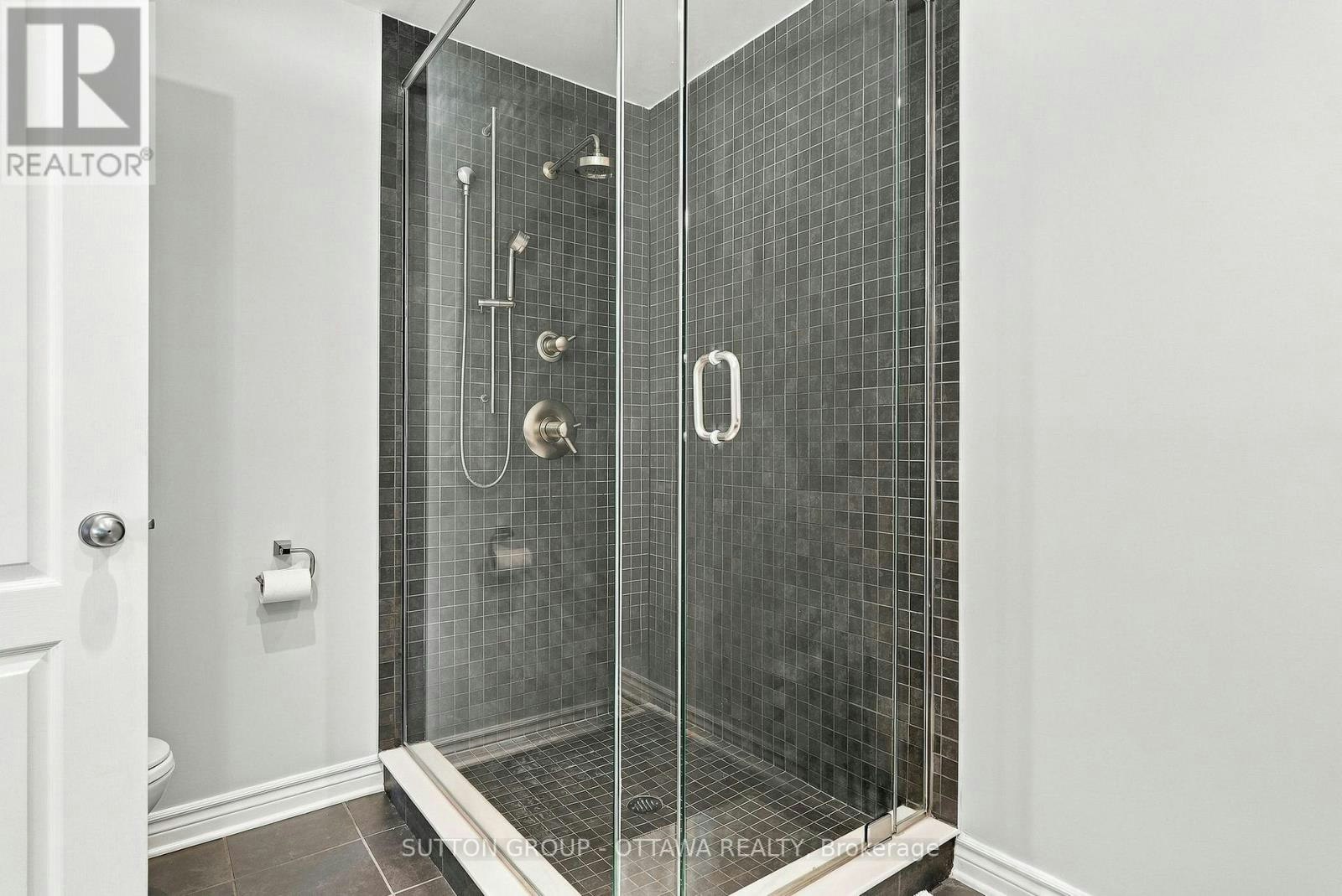 333 Riversedge Crescent, Ottawa, ON, K1V 0Y7 - 17