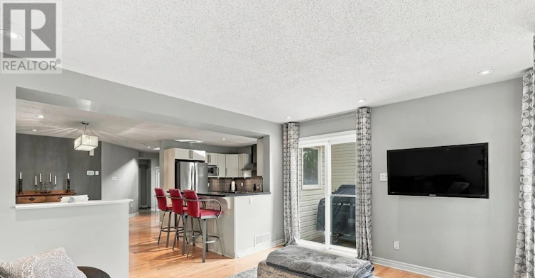 333 Riversedge Crescent, Ottawa, ON, K1V 0Y7 - 12