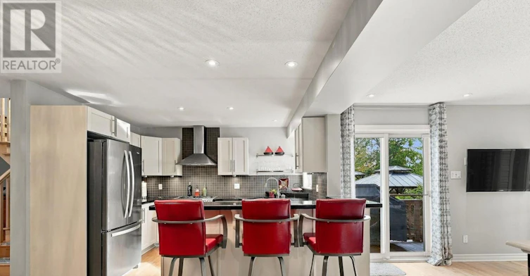 333 Riversedge Crescent, Ottawa, ON, K1V 0Y7 - 5