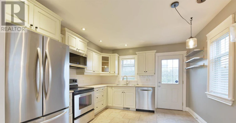37 Rossland Avenue, Ottawa, ON, K2G 2K3 - 5