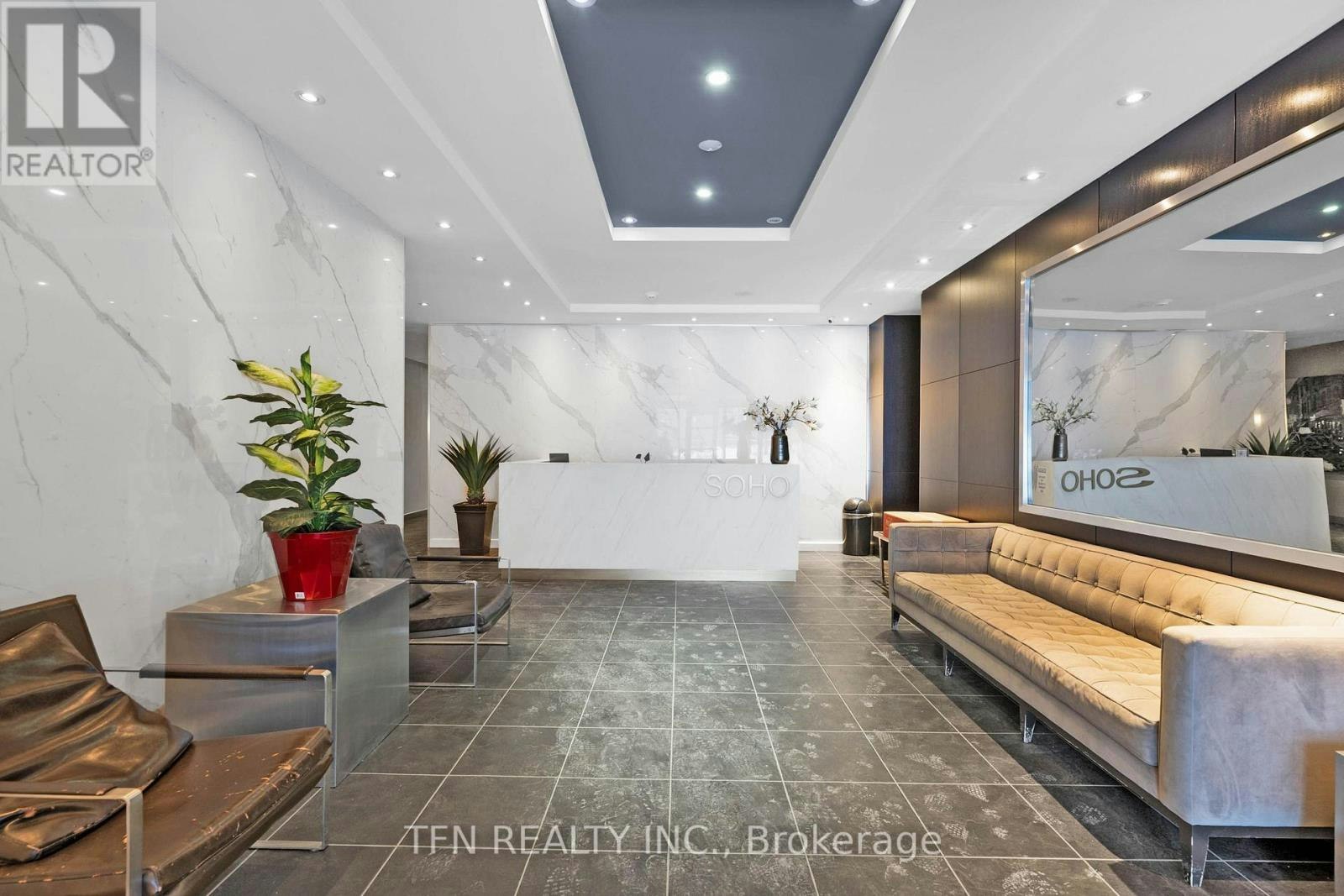 M22-350 Wellington Street W, Toronto, ON, M5V 3W9 - 5