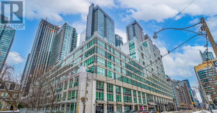 M22-350 Wellington Street W, Toronto, ON, M5V 3W9