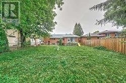 146 Yorkview Drive, Toronto, ON, M2R 1K1 - 10
