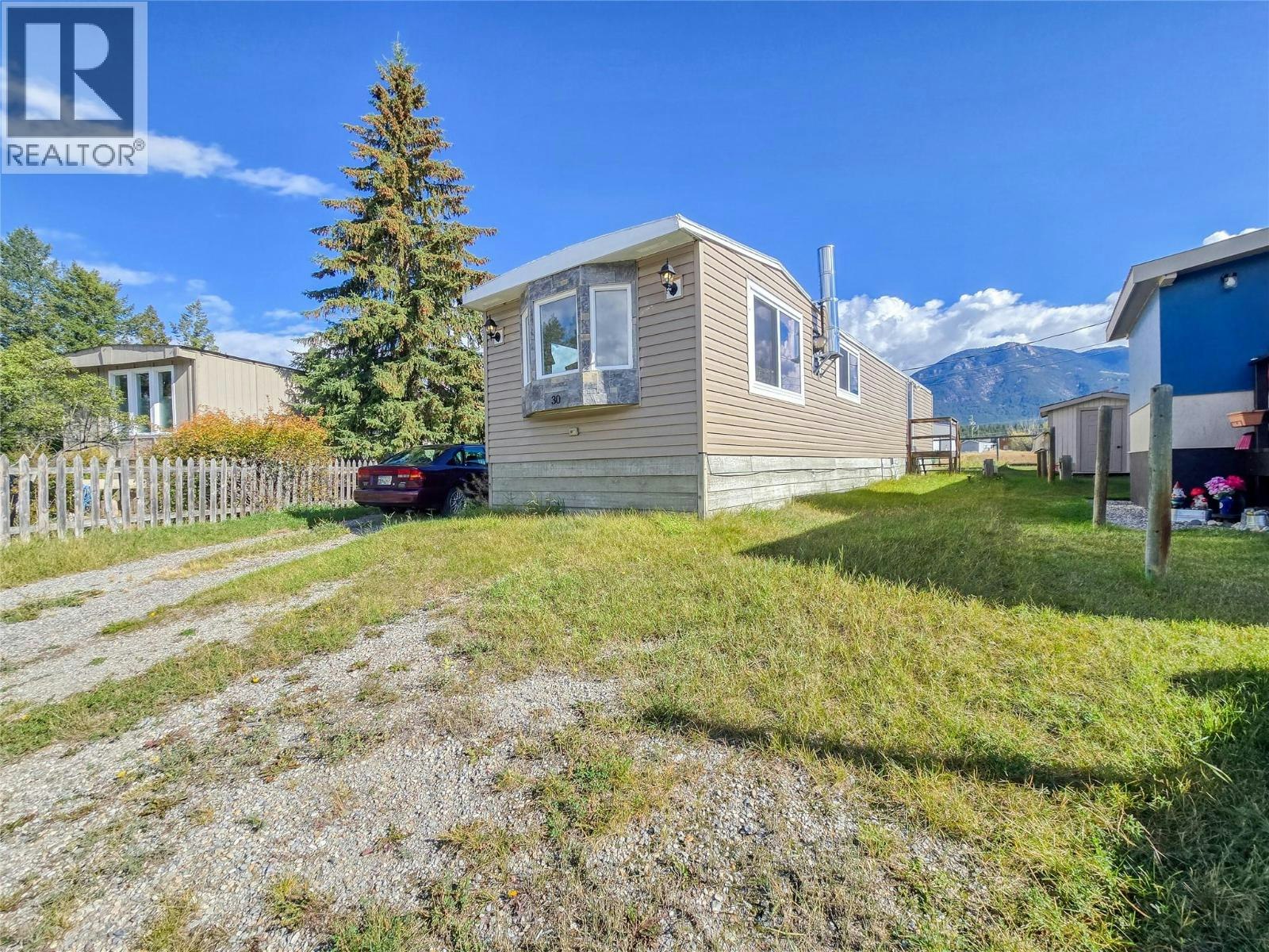 30-4775 Wood Lane, Windermere, BC, V0B 2L2