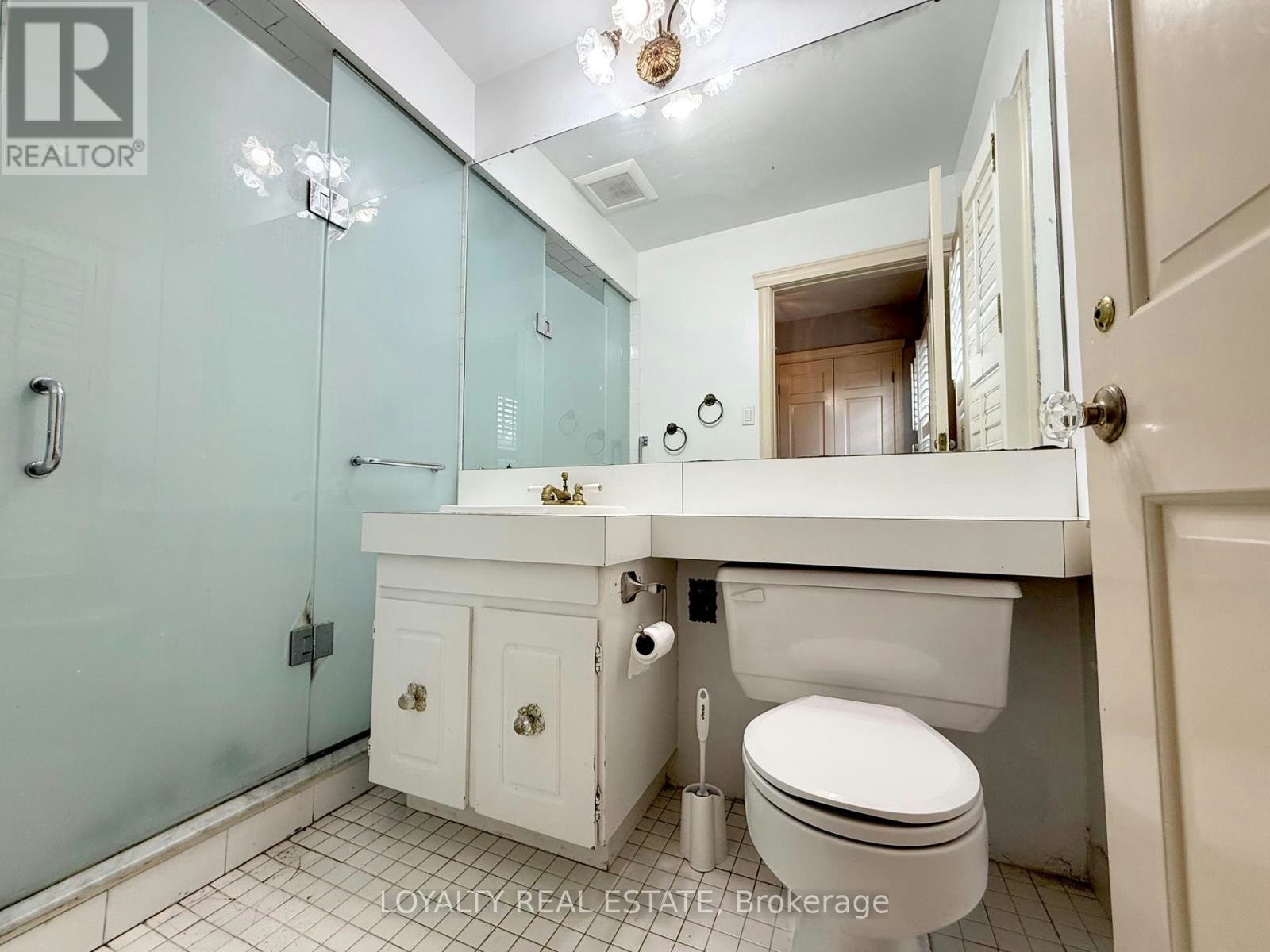 4 Canadiana Drive, Markham, ON, L3T 2Y6 - 18