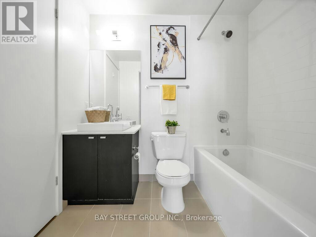 1501-105 The Queensway Avenue, Toronto, ON, M6G 5B5 - 25