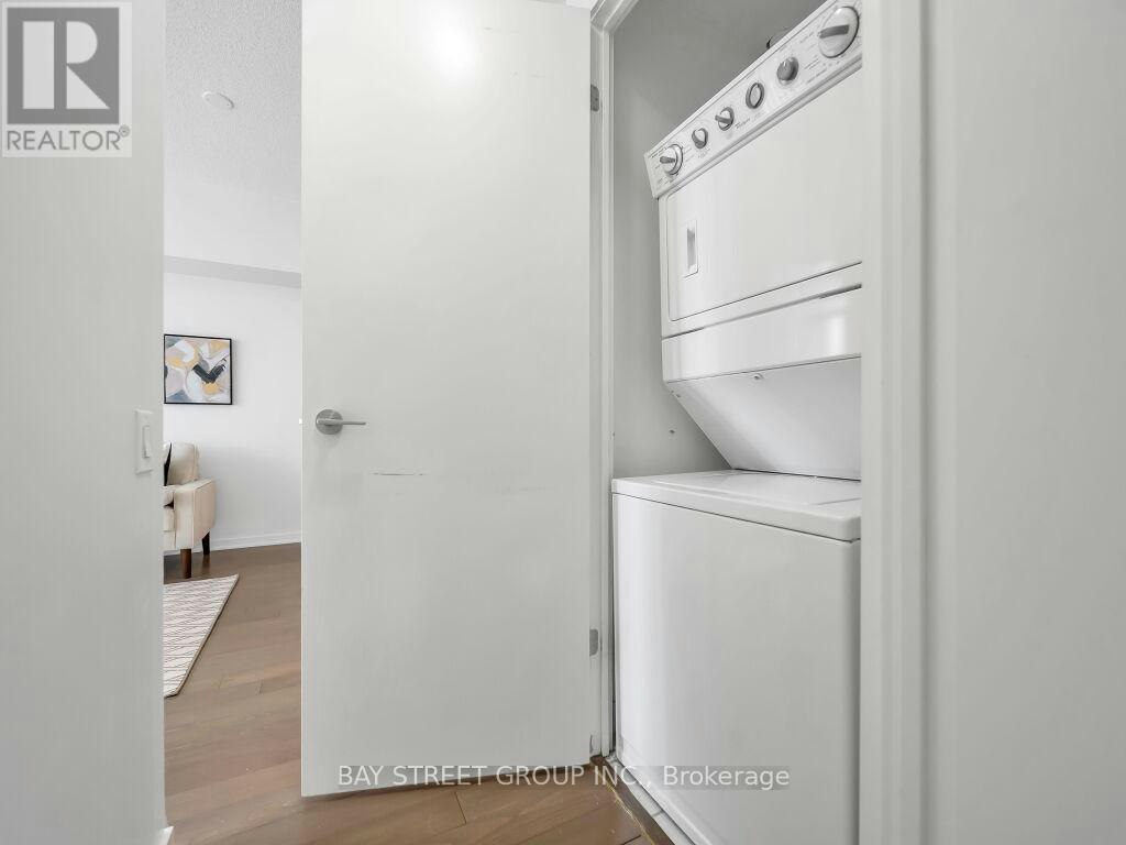 1501-105 The Queensway Avenue, Toronto, ON, M6G 5B5 - 24