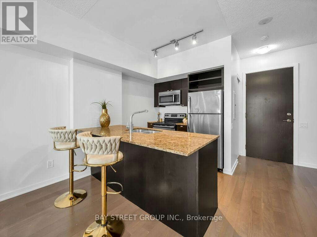 1501-105 The Queensway Avenue, Toronto, ON, M6G 5B5 - 13