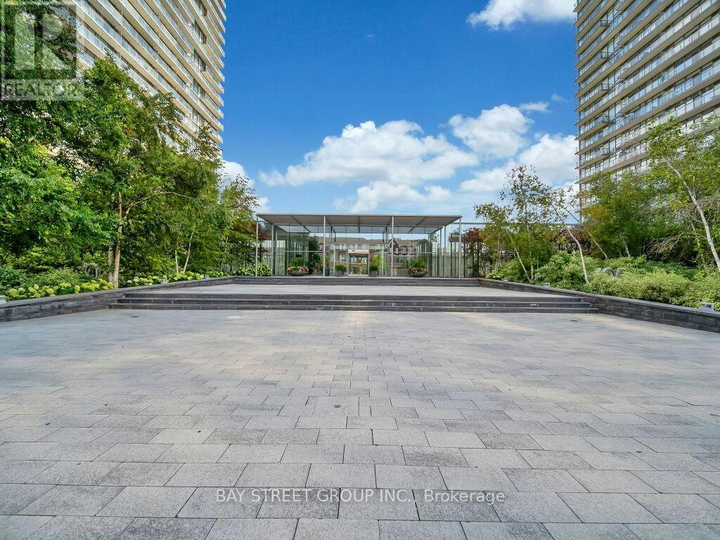 1501-105 The Queensway Avenue, Toronto, ON, M6G 5B5 - 34