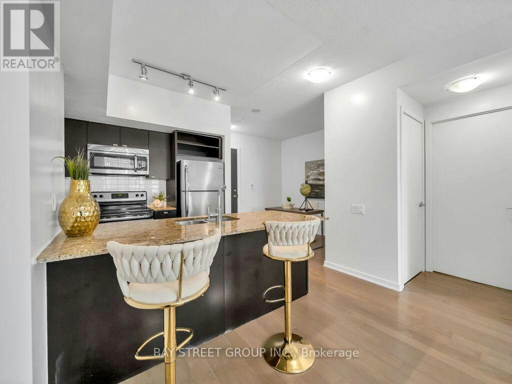 1501-105 The Queensway Avenue, Toronto, ON, M6G 5B5 - 17