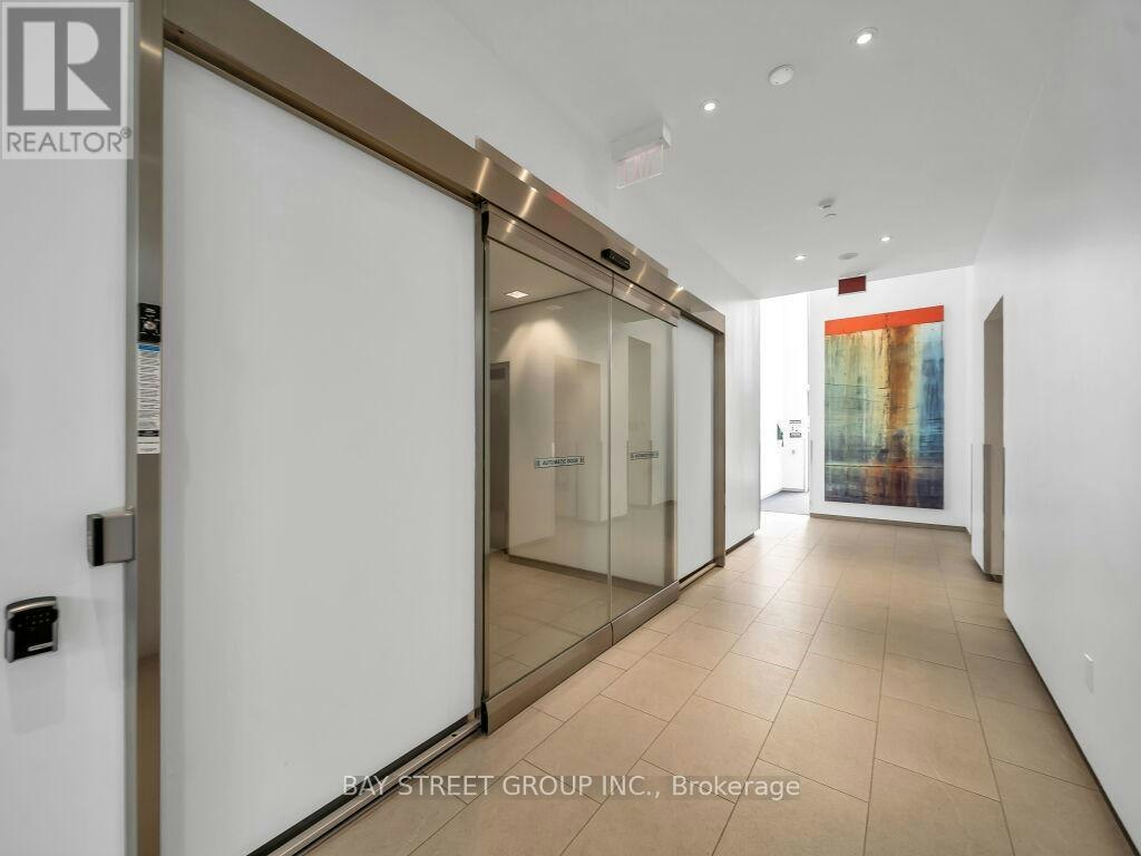 1501-105 The Queensway Avenue, Toronto, ON, M6G 5B5 - 4