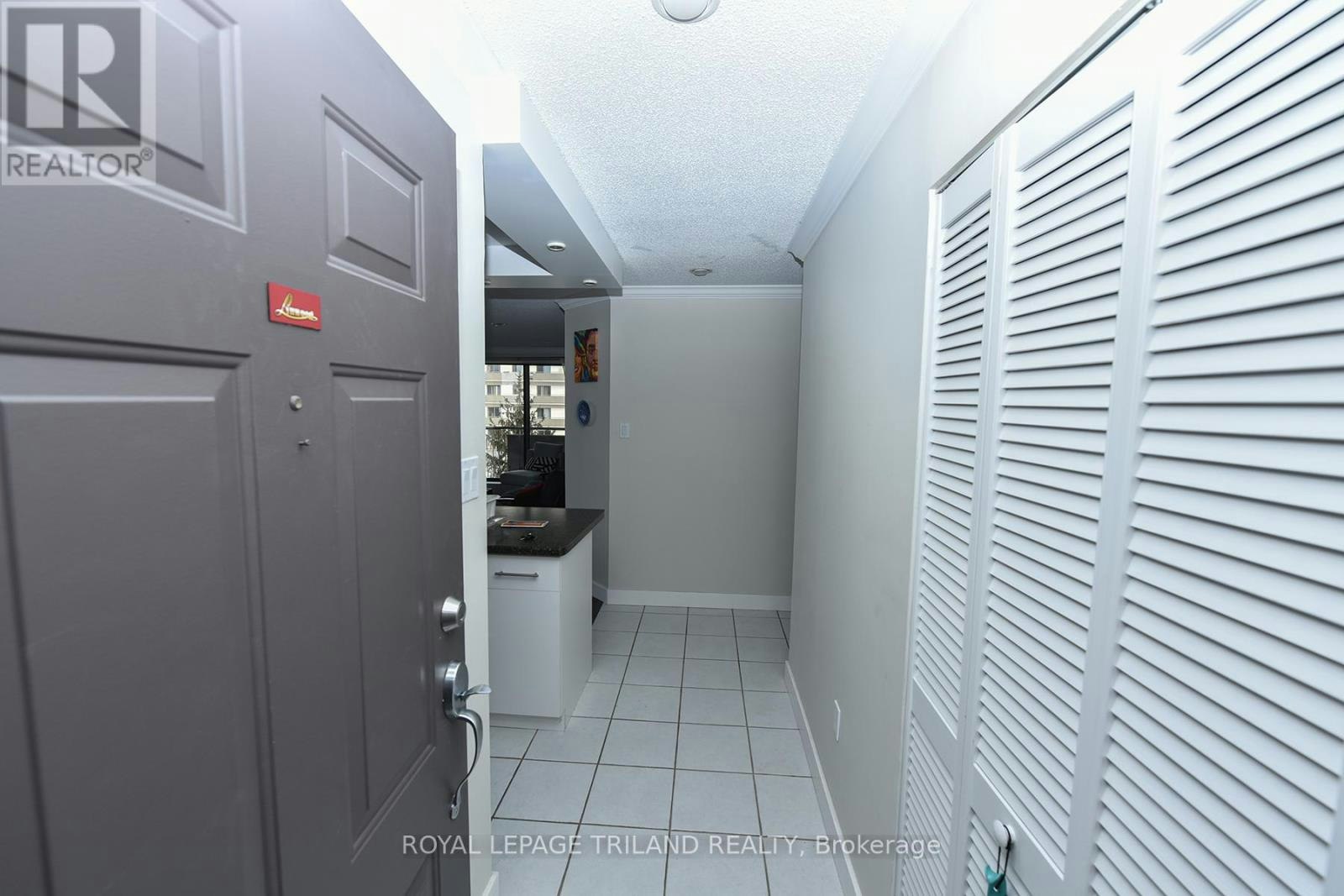 605-75 Huxley Street, London, ON, N6J 4W7 3