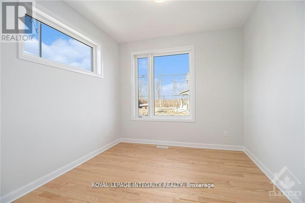169 Gosling Crescent, Ottawa, ON, K2W 0K7 - 8