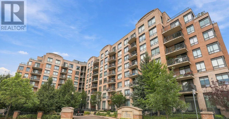 402-16 Dallimore Circle, Toronto, ON, M3C 4C4
