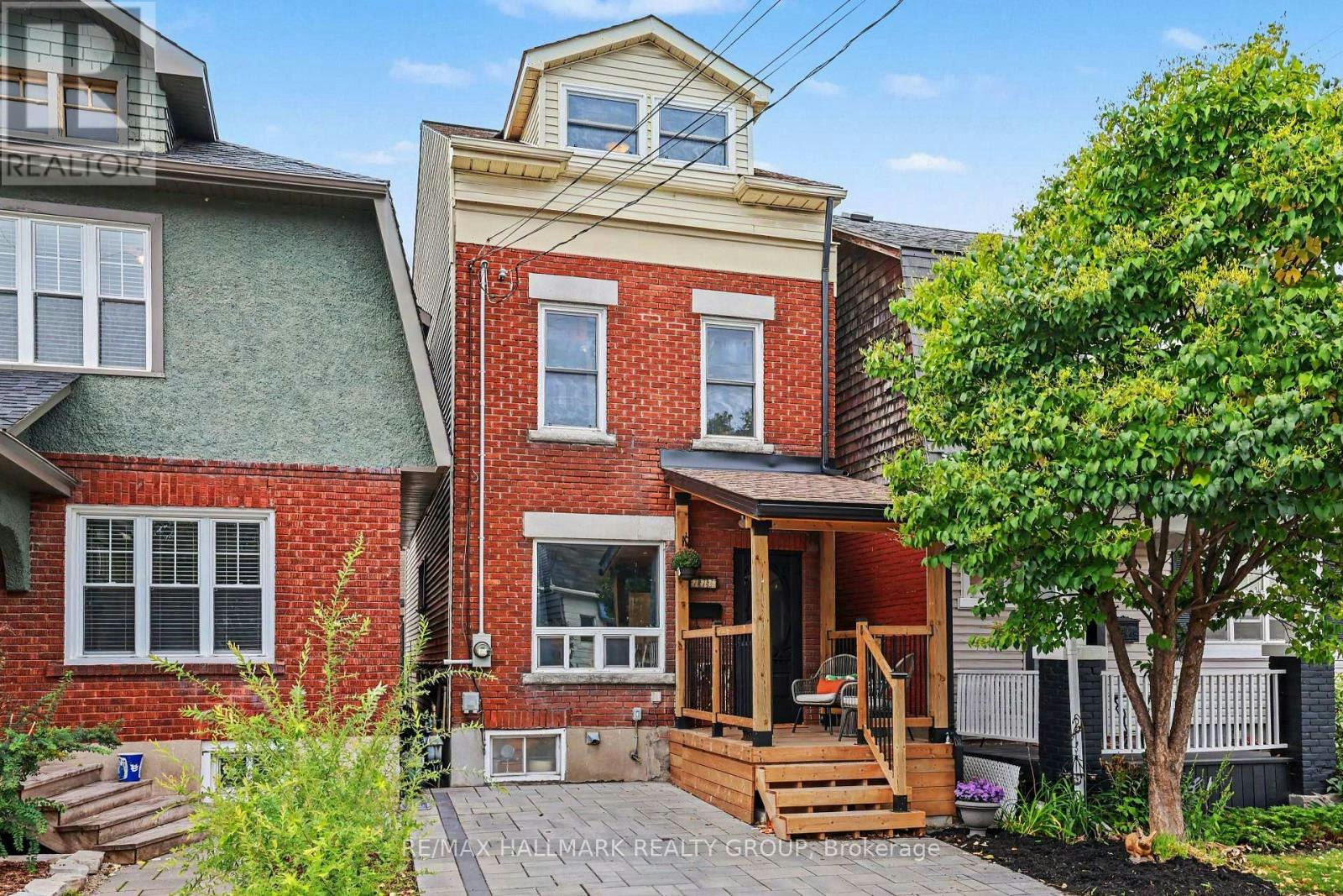 116 Hamilton Avenue N, Ottawa, ON, K1Y 1C2