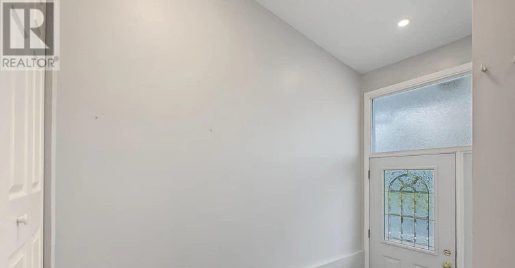 A (UPPER UNIT-1135 Maitland Avenue, Ottawa, ON, K2C 2B8 - 3