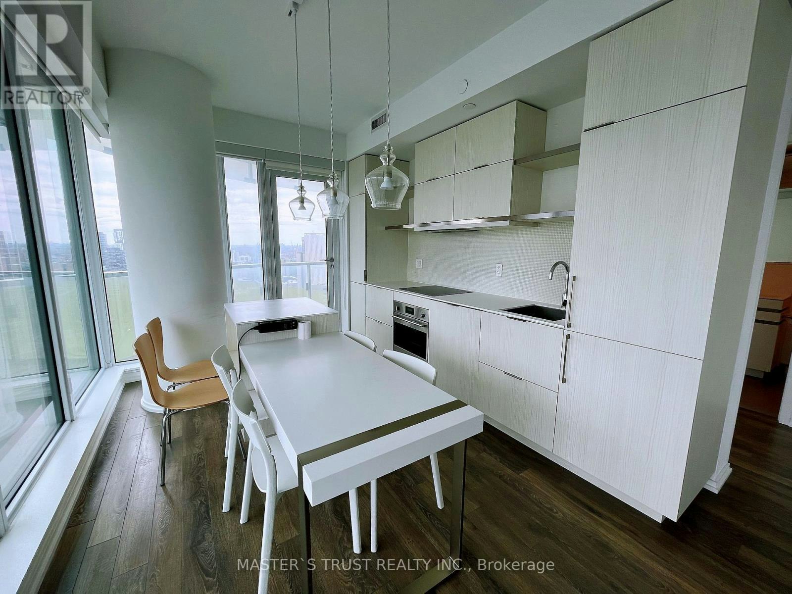 2609-197 Yonge Street, Toronto, ON, M5B 1M4 - 6