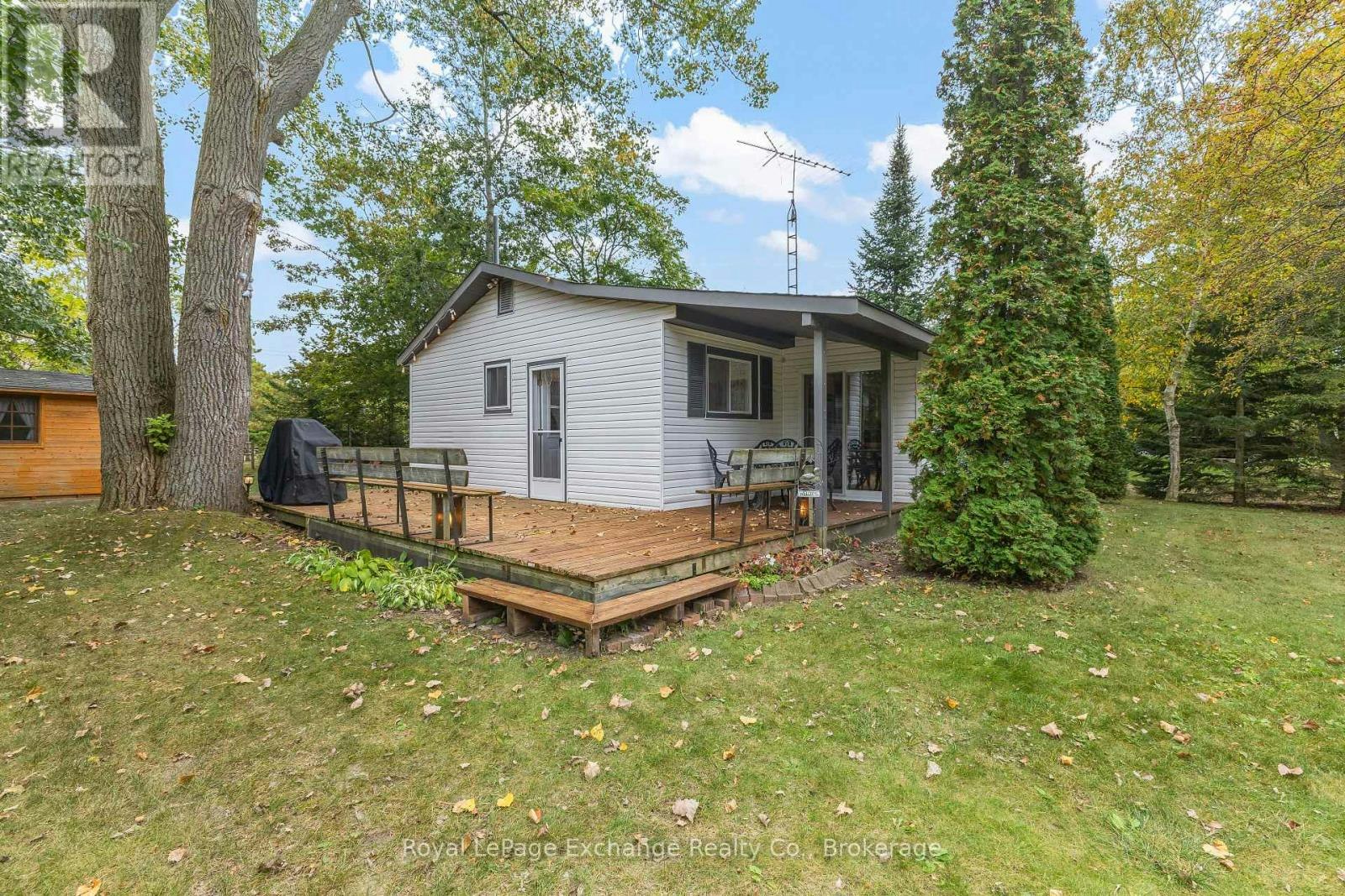 97 Smith Lane, Huron Kinloss, ON, N2Z 0B3