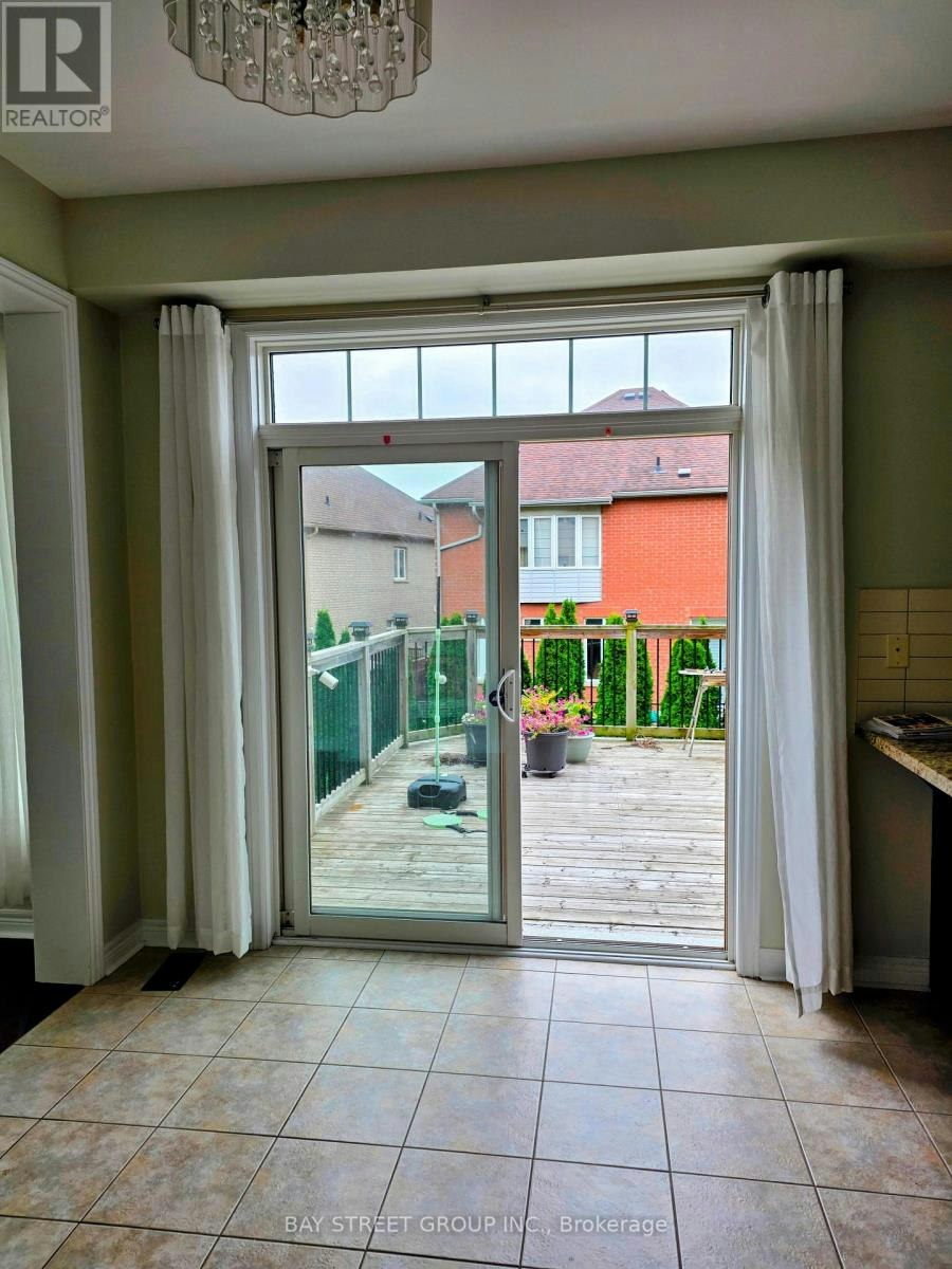 159 Riding Mountain Drive, Richmond Hill, ON, L4E 0T9 - 11