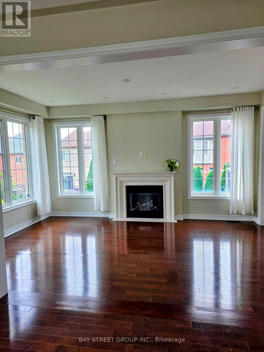 159 Riding Mountain Drive, Richmond Hill, ON, L4E 0T9 - 6
