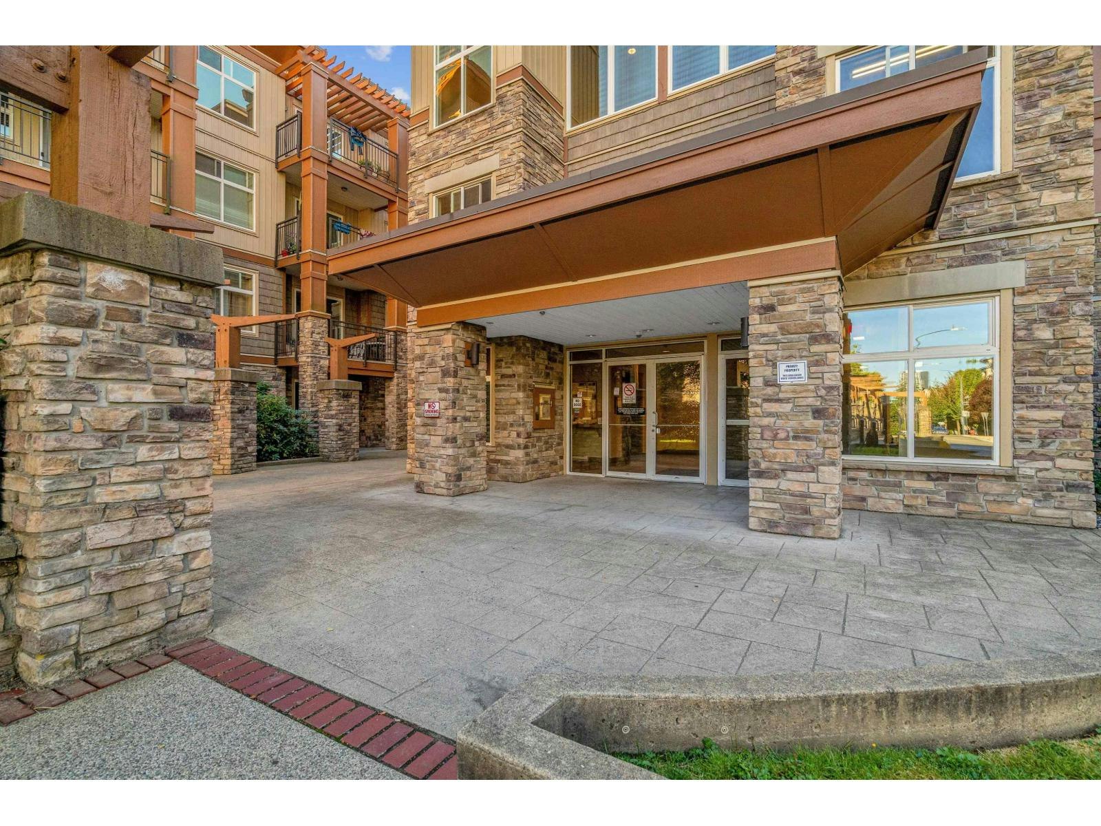 415-10237 133 Street, Surrey, BC, V3T 0C6