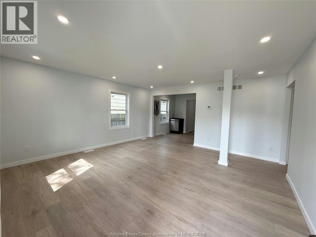 3847 Matchett Road, Windsor, ON, N9C 2A3 - 6