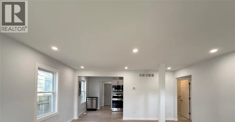 3847 Matchett Road, Windsor, ON, N9C 2A3 - 4