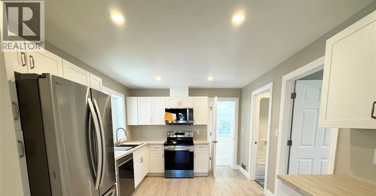 1296 Laurendeau Avenue, Windsor, ON, N8Y 4B5 - 9