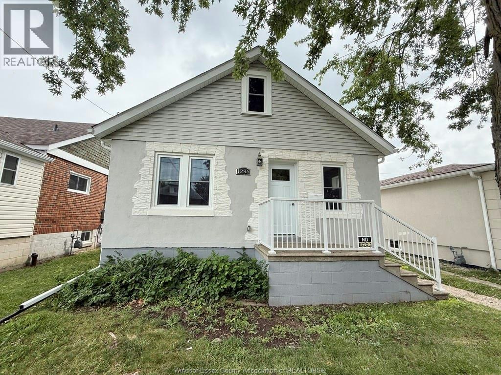 1296 Laurendeau Avenue, Windsor, ON, N8Y 4B5