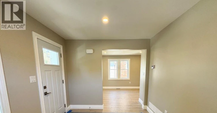1296 Laurendeau Avenue, Windsor, ON, N8Y 4B5 - 5