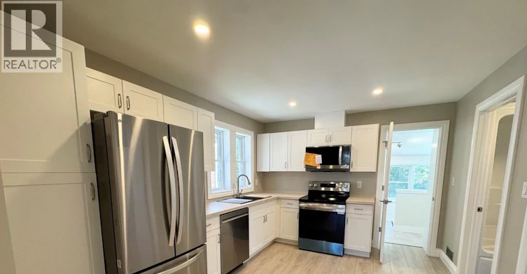 1296 Laurendeau Avenue, Windsor, ON, N8Y 4B5 - 7