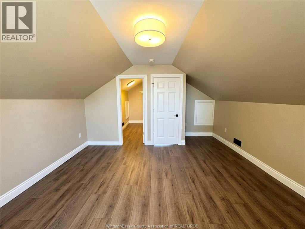 1290 Laurendeau Avenue, Windsor, ON, N8Y 4B5 - 24