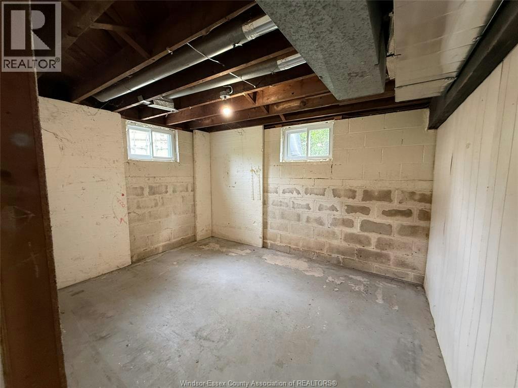 1290 Laurendeau Avenue, Windsor, ON, N8Y 4B5 - 29