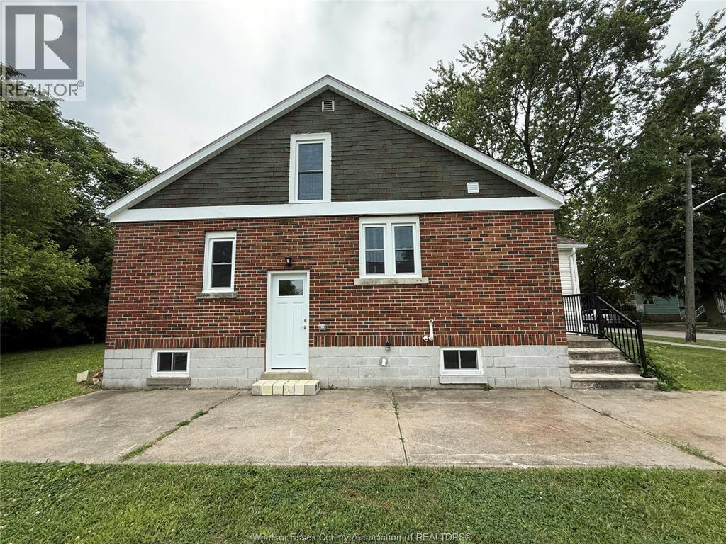1290 Laurendeau Avenue, Windsor, ON, N8Y 4B5 - 3