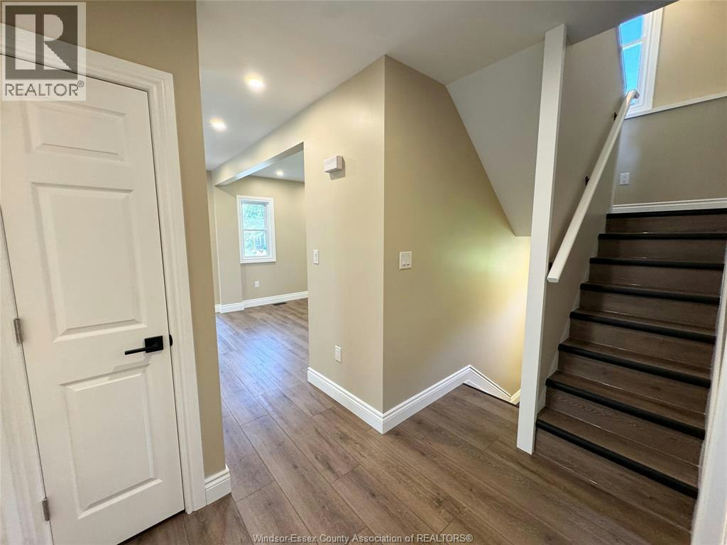 1290 Laurendeau Avenue, Windsor, ON, N8Y 4B5 - 12