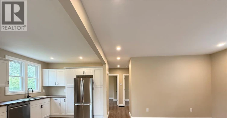 1290 Laurendeau Avenue, Windsor, ON, N8Y 4B5 - 11