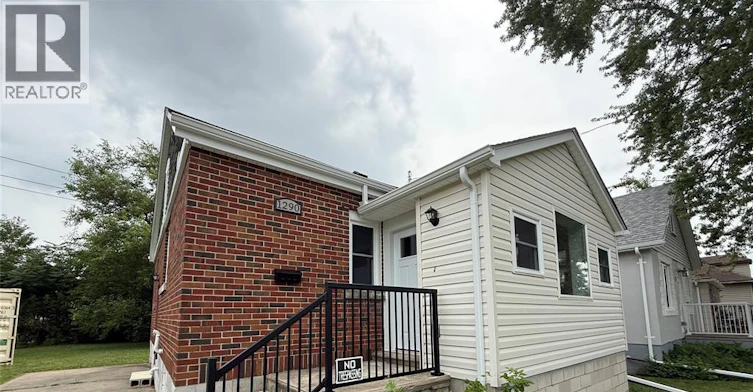 1290 Laurendeau Avenue, Windsor, ON, N8Y 4B5 - 2