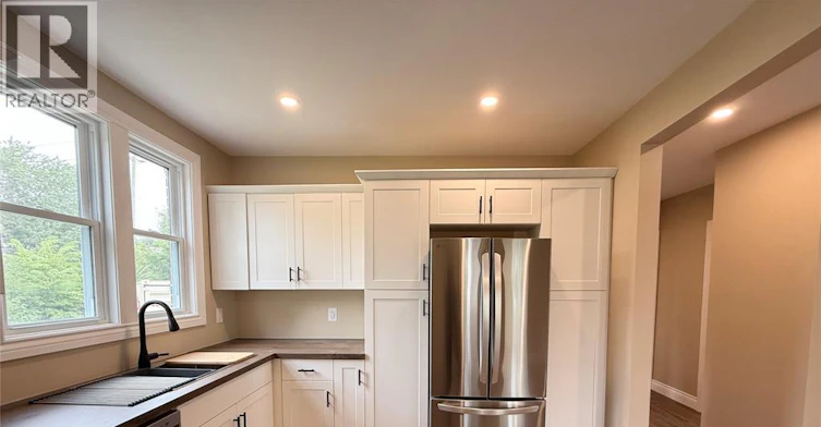 1290 Laurendeau Avenue, Windsor, ON, N8Y 4B5 - 8