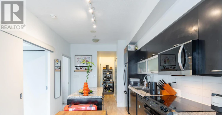 1803-126 Simcoe Street, Toronto, ON, M5H 4E6 - 6