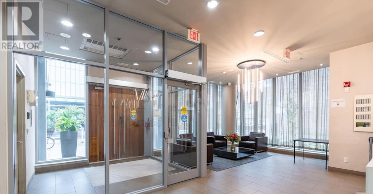 1803-126 Simcoe Street, Toronto, ON, M5H 4E6 - 24