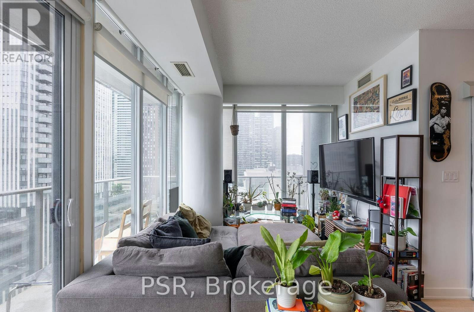 1803-126 Simcoe Street, Toronto, ON, M5H 4E6 - 8