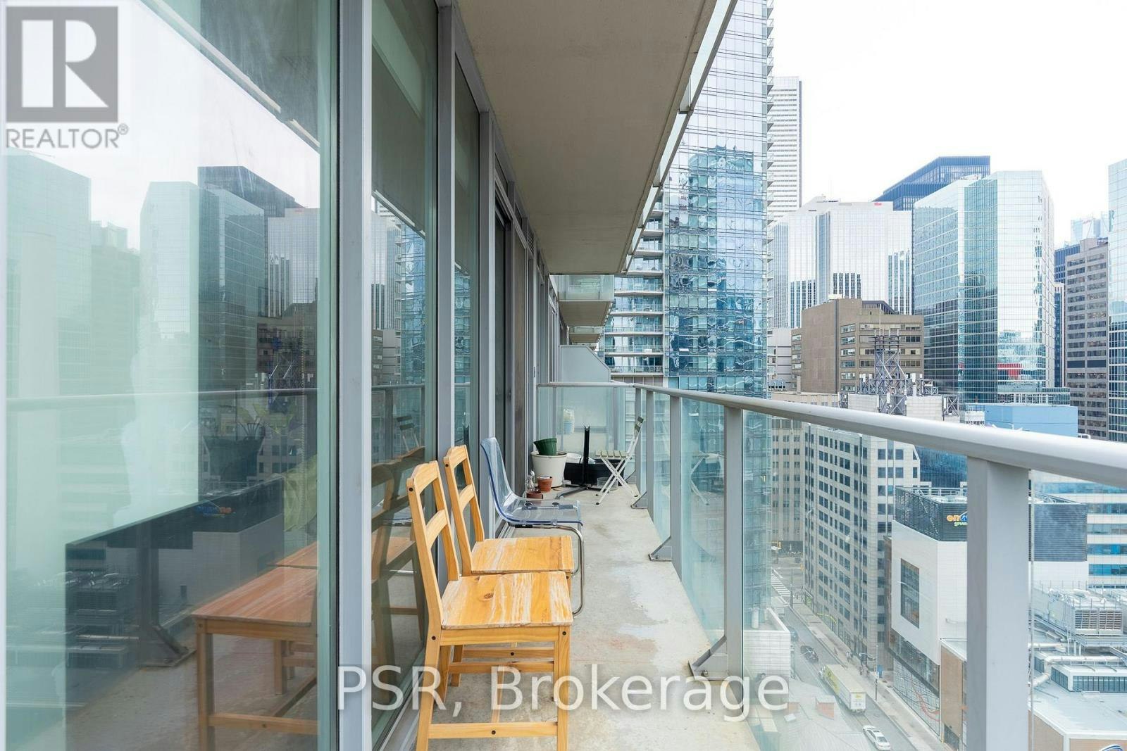 1803-126 Simcoe Street, Toronto, ON, M5H 4E6 - 12