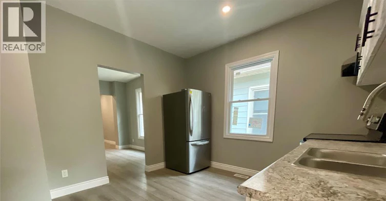 449 Ellis Street West, Windsor, ON, N8X 1B1 - 6