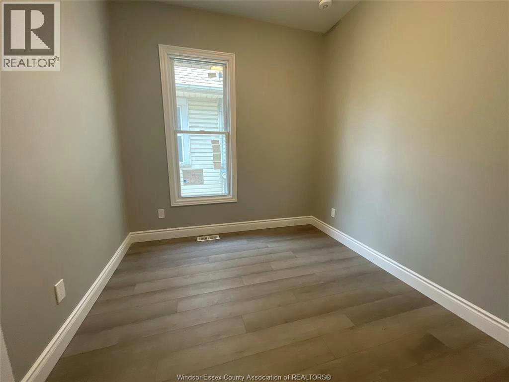 449 Ellis Street West, Windsor, ON, N8X 1B1 - 12
