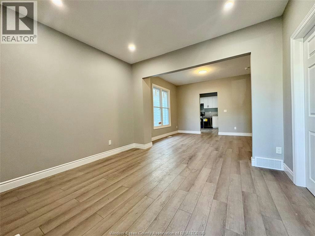 449 Ellis Street West, Windsor, ON, N8X 1B1 - 5