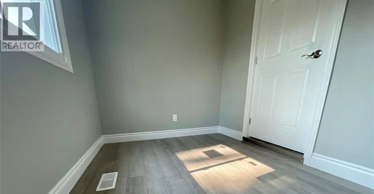 449 Ellis Street West, Windsor, ON, N8X 1B1 - 13