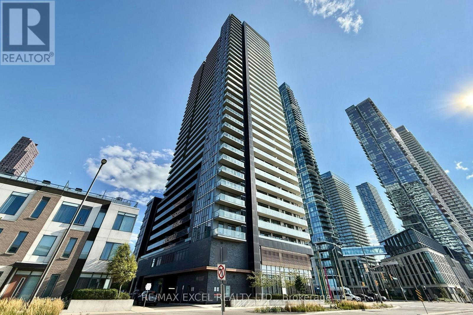 3201-7895 Jane Street, Vaughan, ON, L4K 2M7