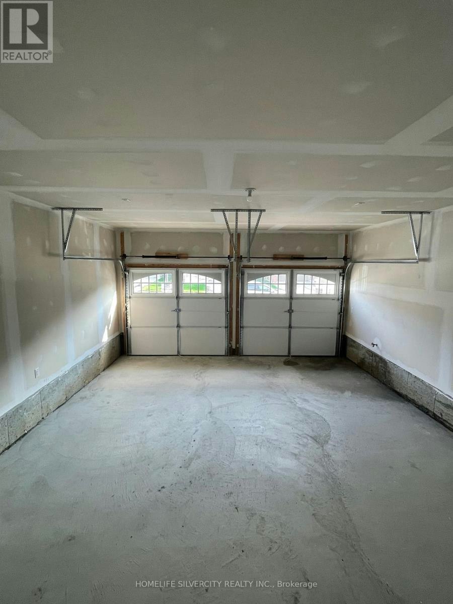 67 Ten Pines Road, Vaughan, ON, L4H 3N5 - 2