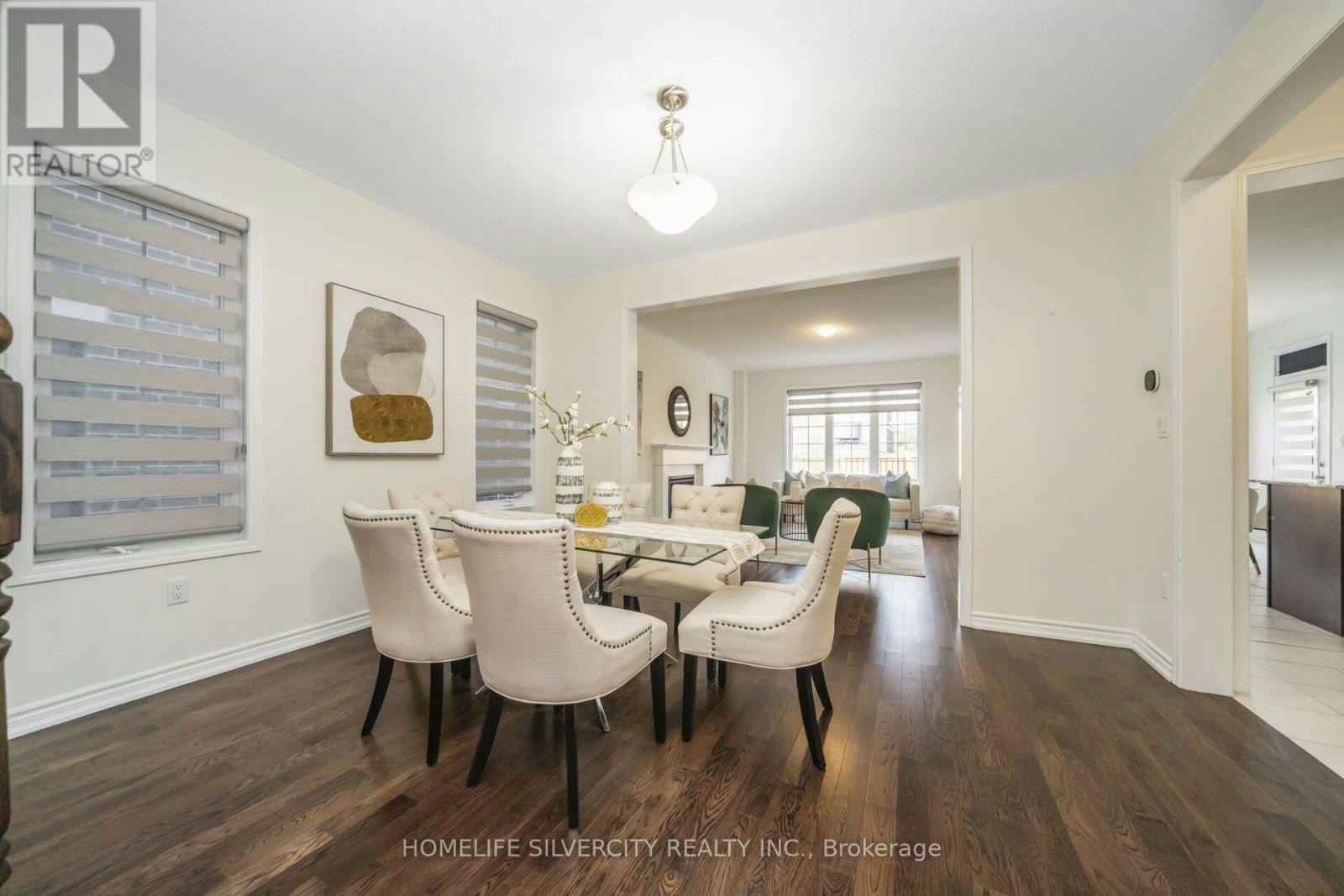 67 Ten Pines Road, Vaughan, ON, L4H 3N5 5